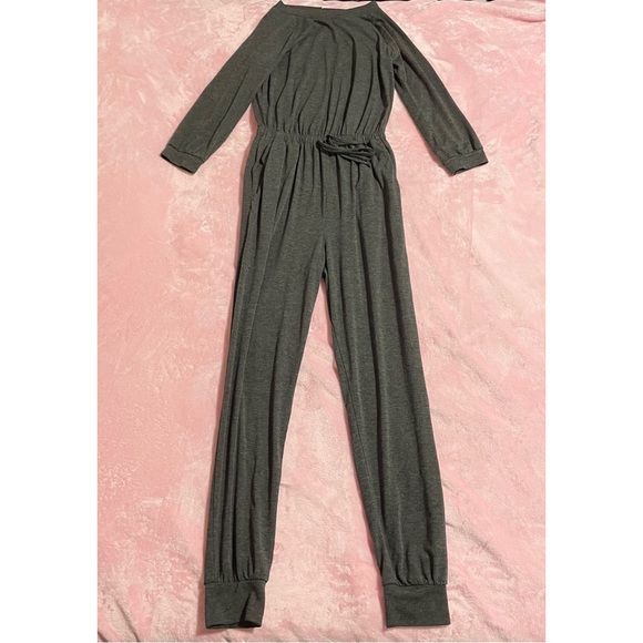 Women’s Gray Jumpsuit Size Small - Picture 1 of 8